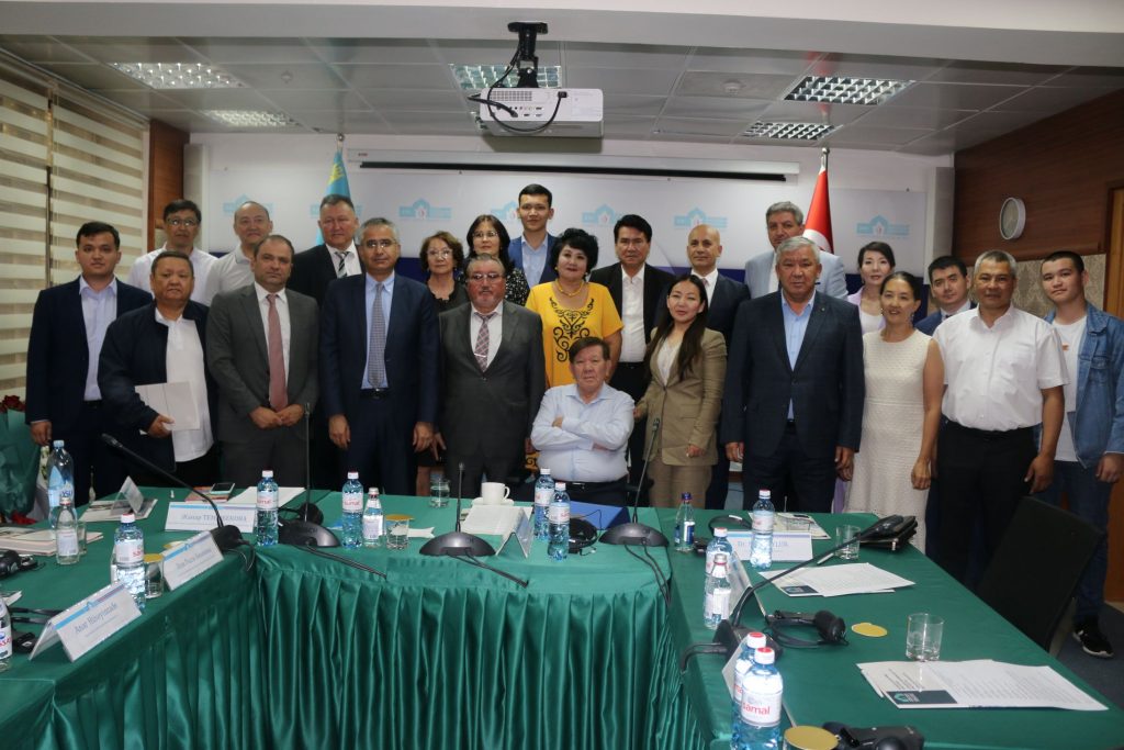 On July 8, 2022, a panel dedicated to the 80th anniversary of the People’s Writer of Kazakhstan Mukhtar Shakhanov was held at the Eurasian Research Institute of the Khoja Akhmet Yassawi International Kazakh-Turkish University.